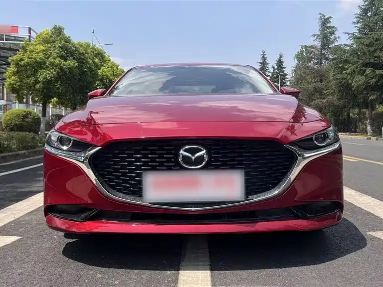 Mazda 3 Axela 2020 — фото 3