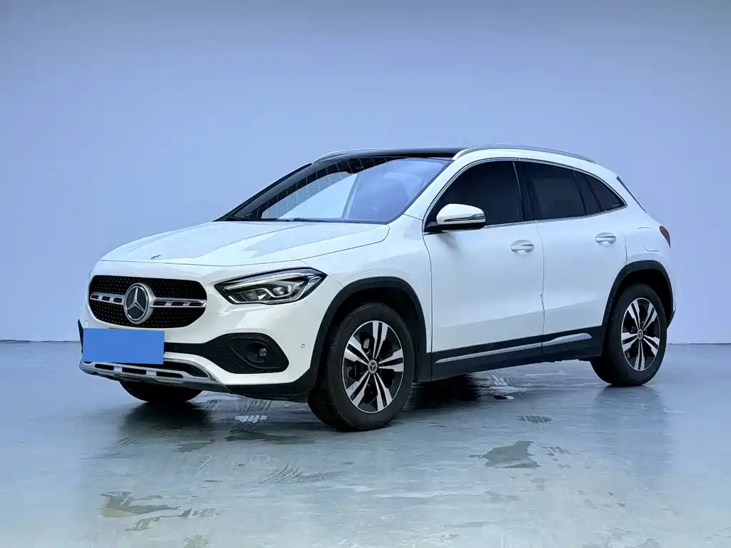 Mercedes-Benz GLA 2022 — фото 1
