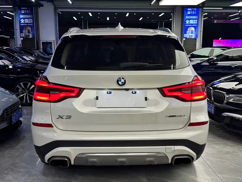 BMW X3 2019 — фото 11
