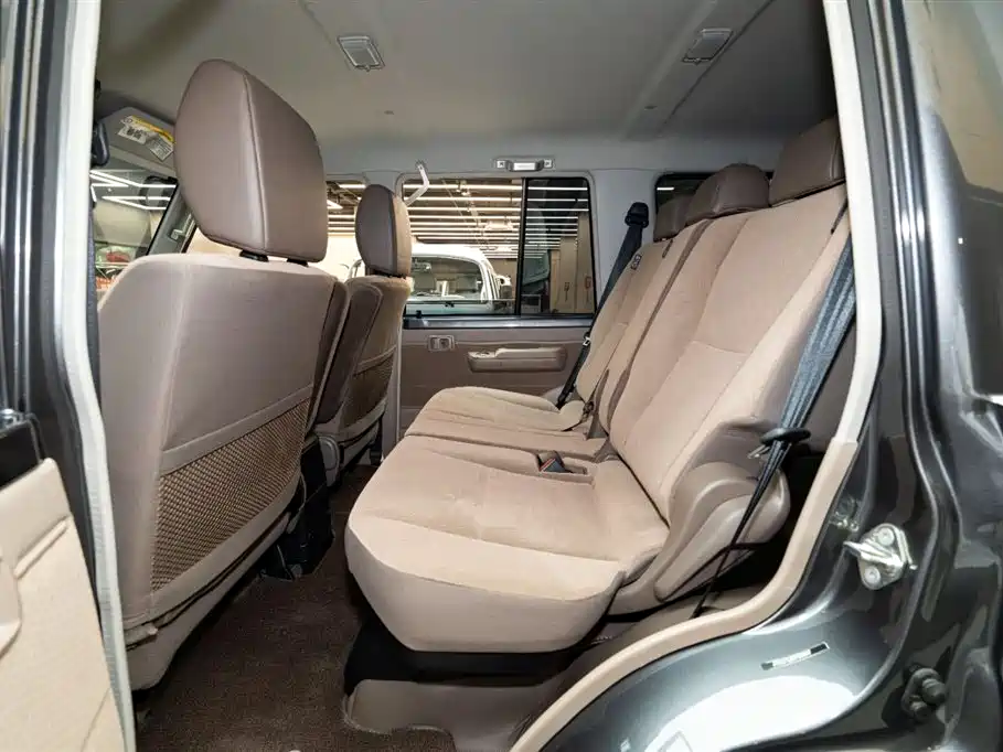 Toyota Land Cruiser 2025 — фото 10