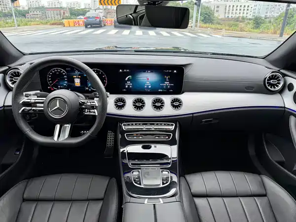 Mercedes-Benz E-Class 2023