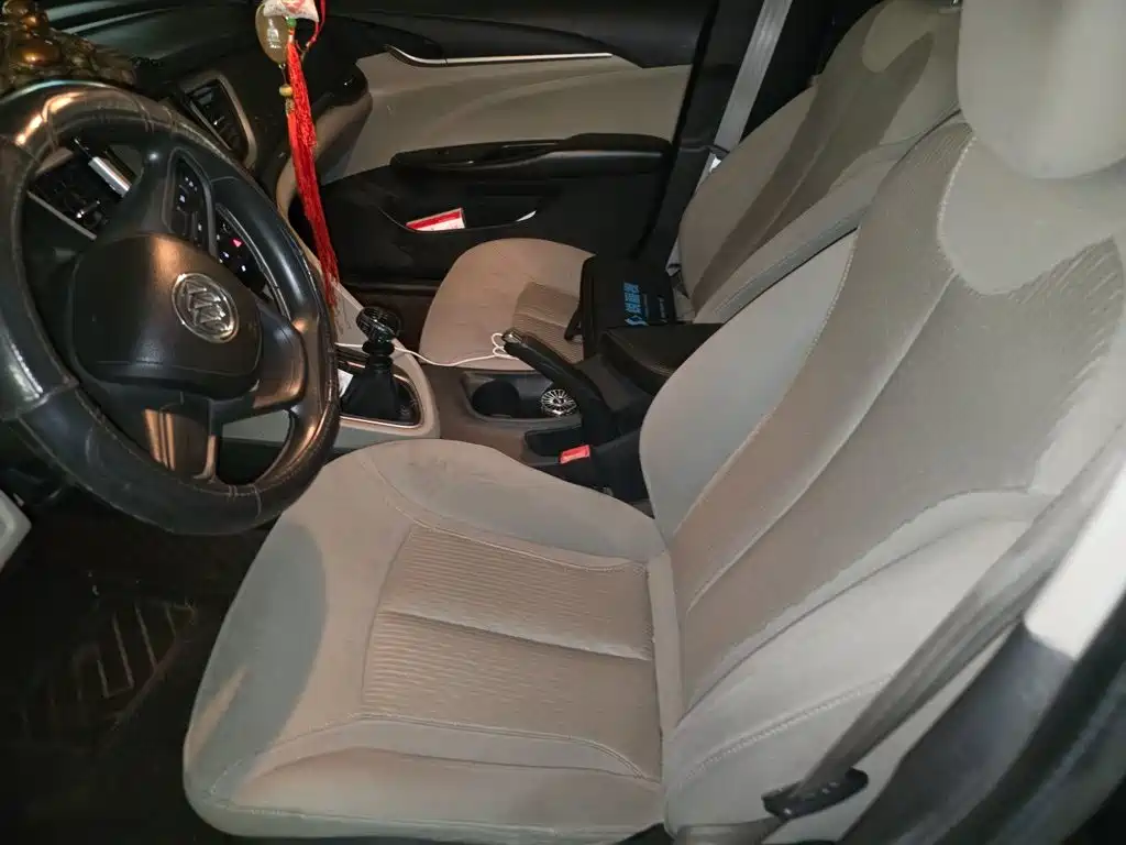 Buick Excelle GT 2015 — фото 8