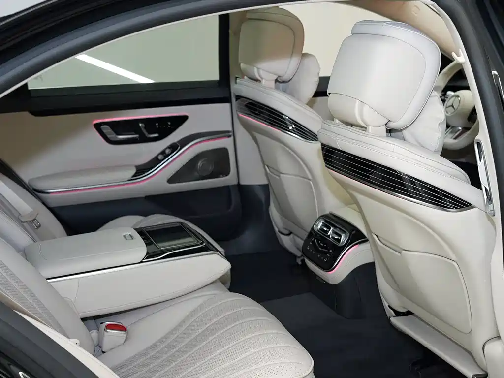 Mercedes-Benz S-Class 2023 — фото 17