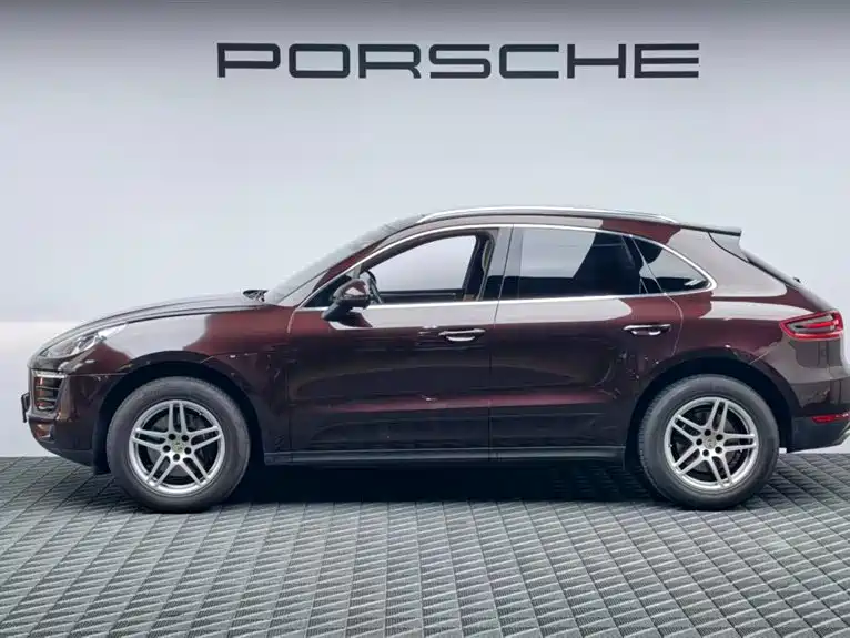 Porsche Macan 2017 — фото 4