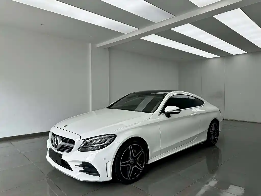 Mercedes-Benz C-Class 2020