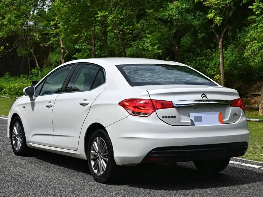 Citroën C4L 2014 — фото 6