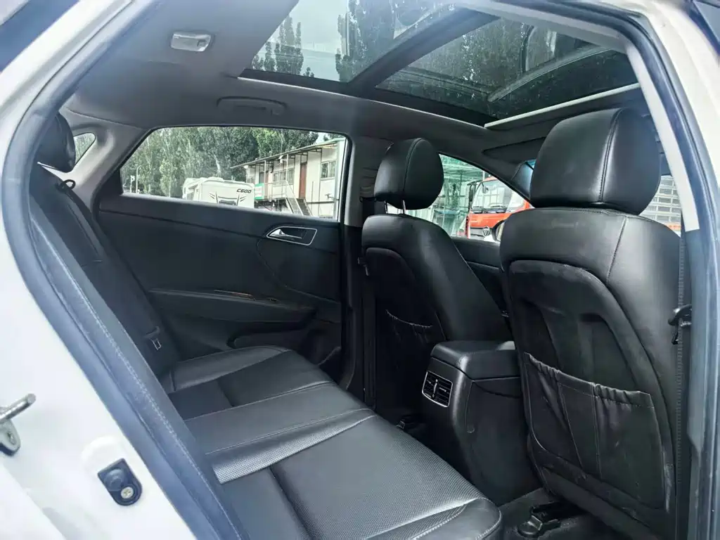 Hyundai Mistra 2016 — фото 23