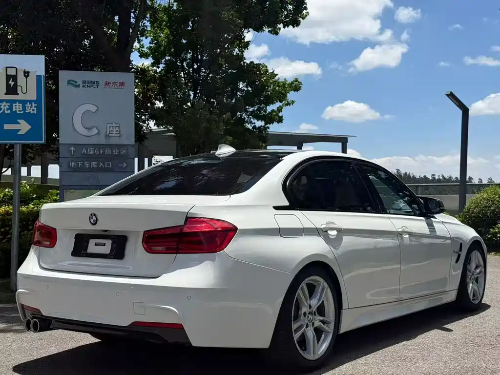 BMW 3 Series 2018