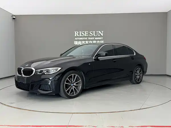 BMW 3 Series 2021