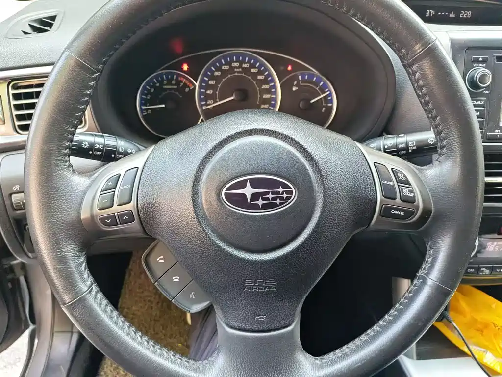 Subaru Forester 2011