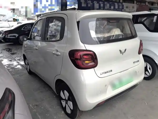 Wuling Hongguang MINIEV 2025