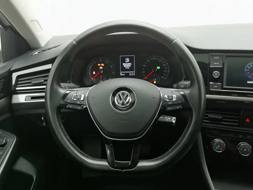 Volkswagen Bora 2020 — фото 11