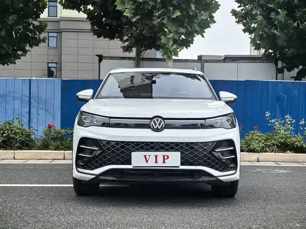 Volkswagen Tiguan L 2025