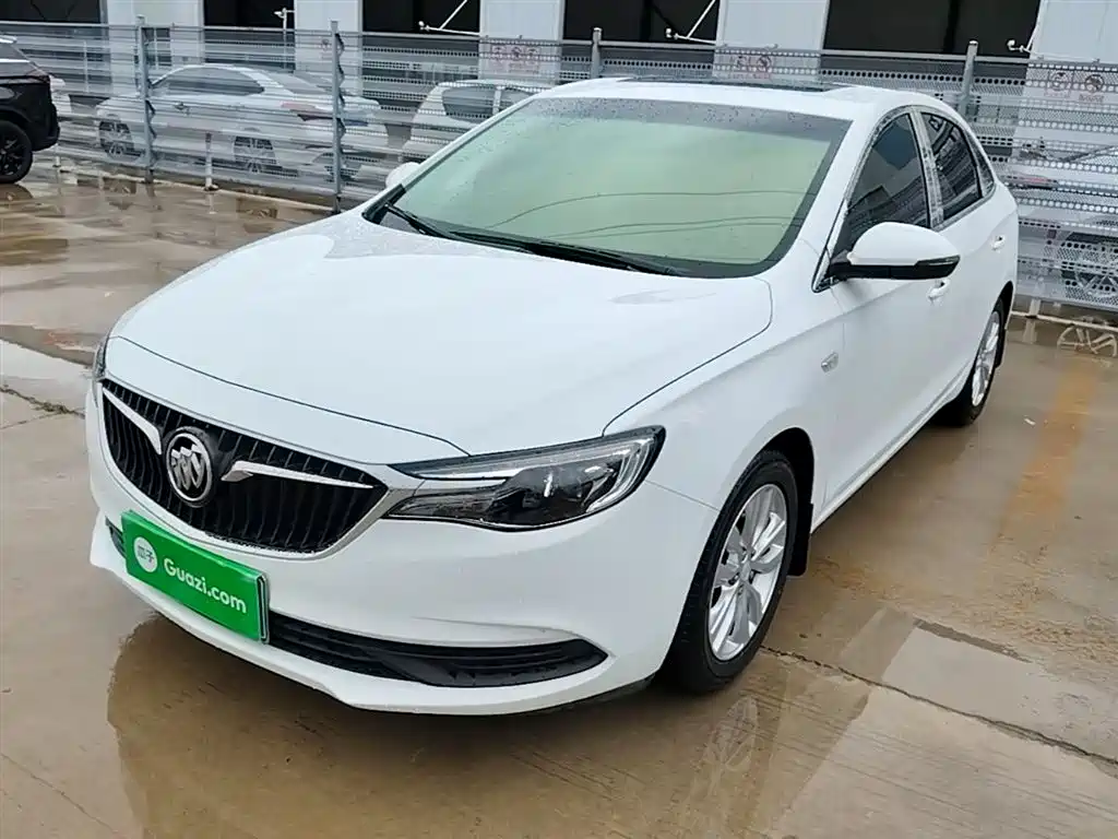 Buick Excelle 2020 — фото 1