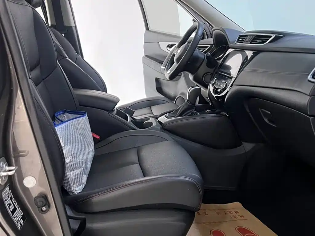 Nissan Qashqai 2022 — фото 11