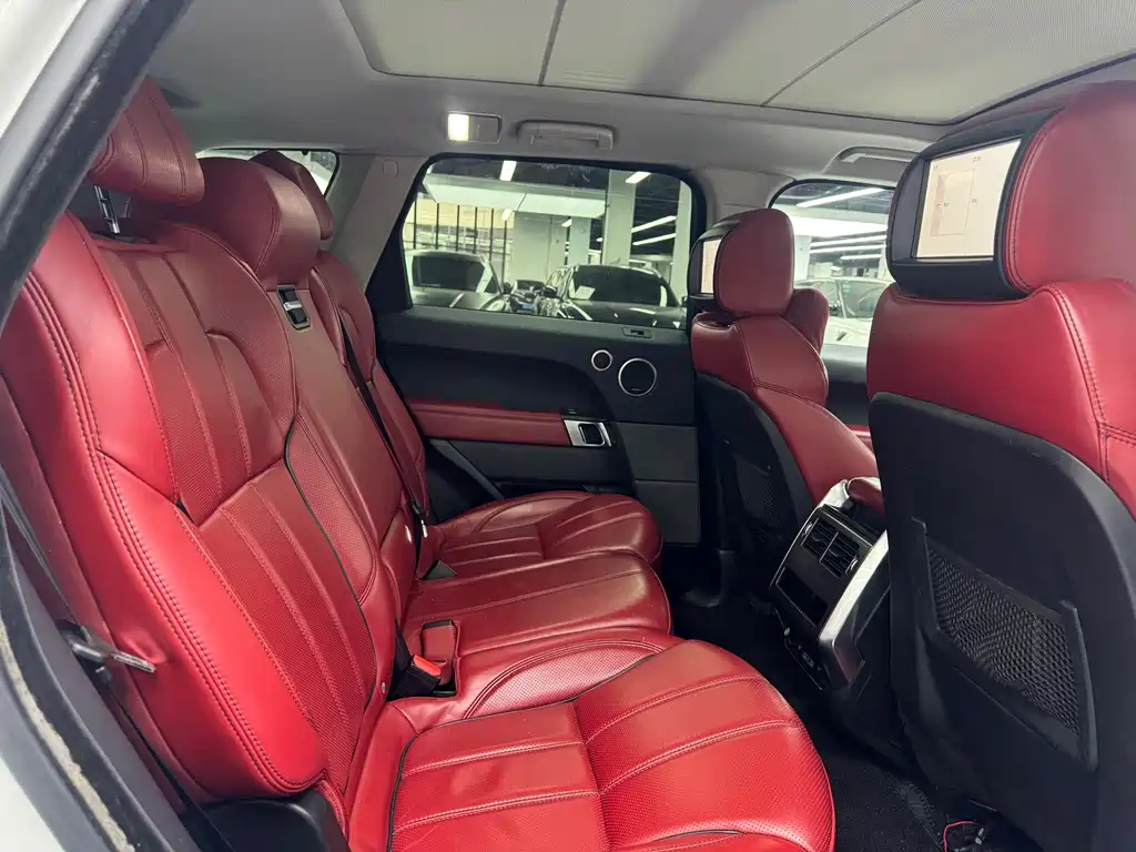 Land Rover Sport 2017 — фото 10