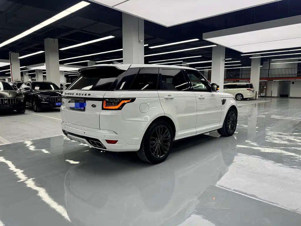 Land Rover Sport 2017 — фото 16