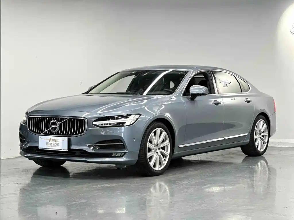 Volvo S90 2017 — фото 1
