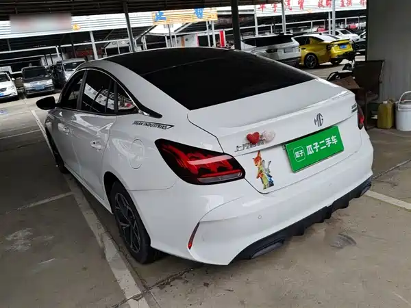 MG MG5 2022