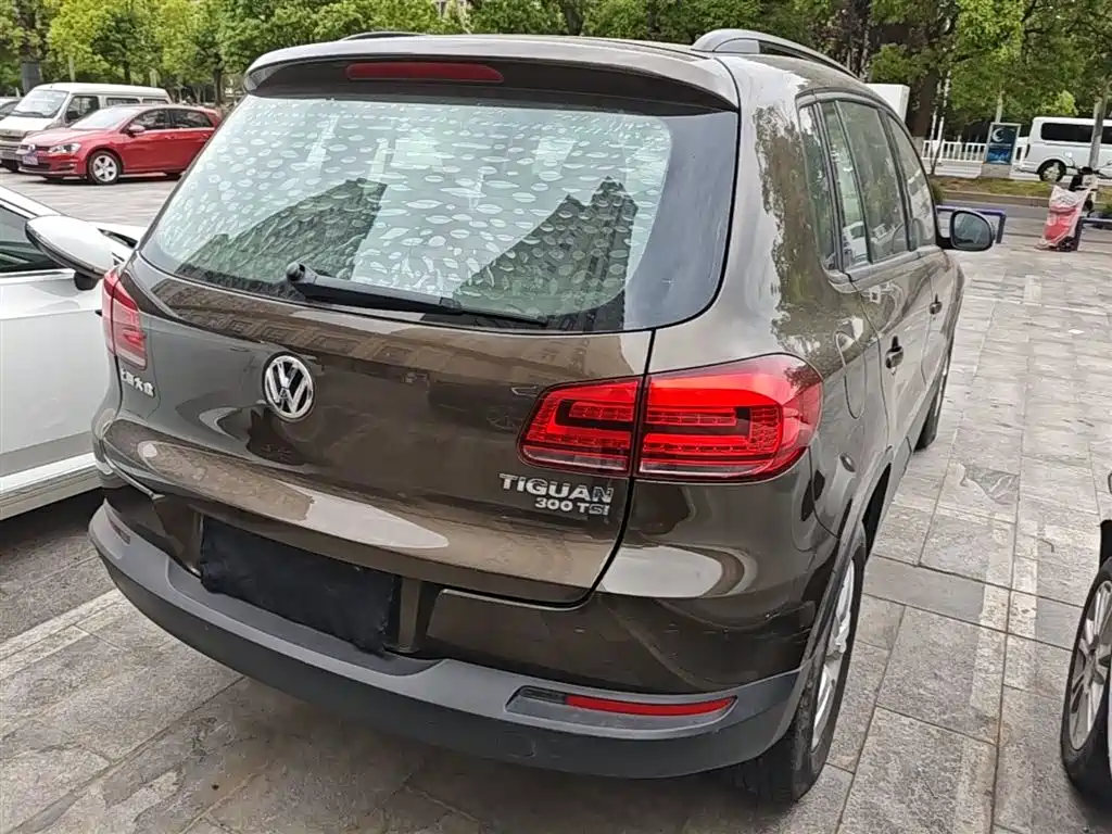 Volkswagen Tiguan 2016 — фото 7