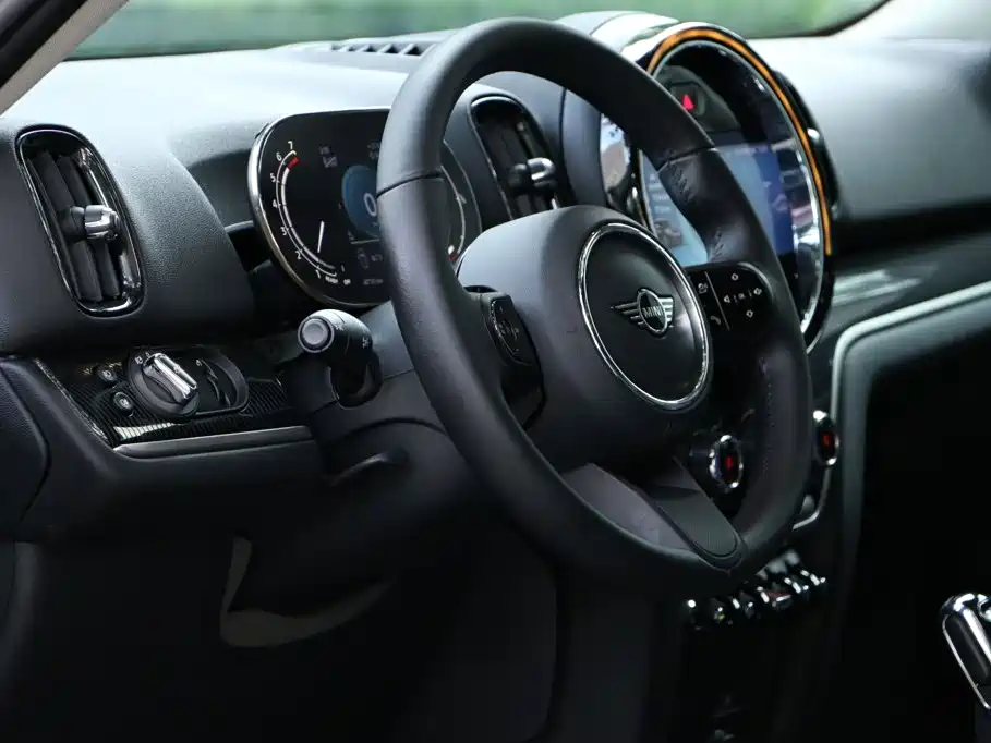MINI Countryman 2021 — фото 28