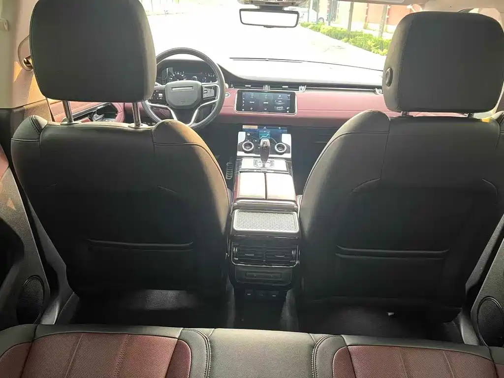 Land Rover Evoque 2022 — фото 12