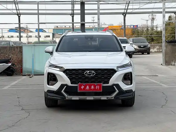 Hyundai Santa Fe 2019