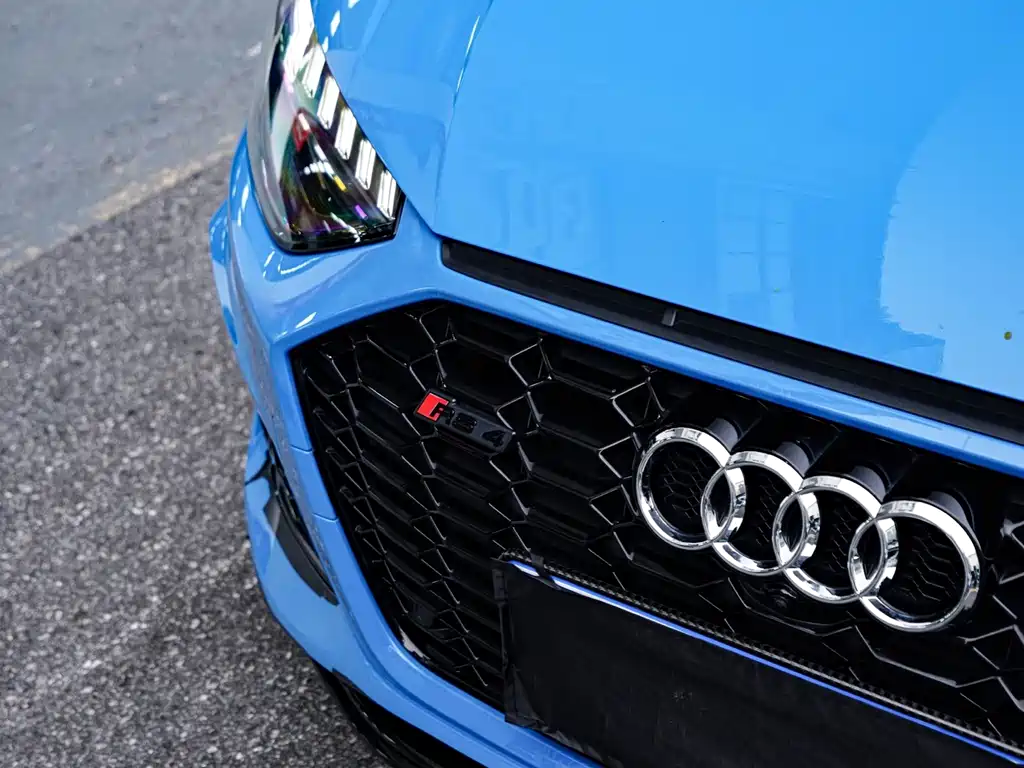Audi RS 4 2021 — фото 3