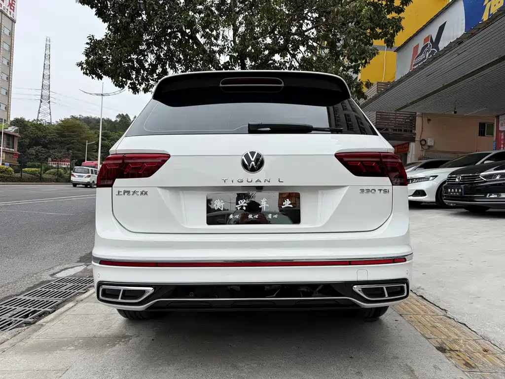 Volkswagen Tiguan L 2022 — фото 15