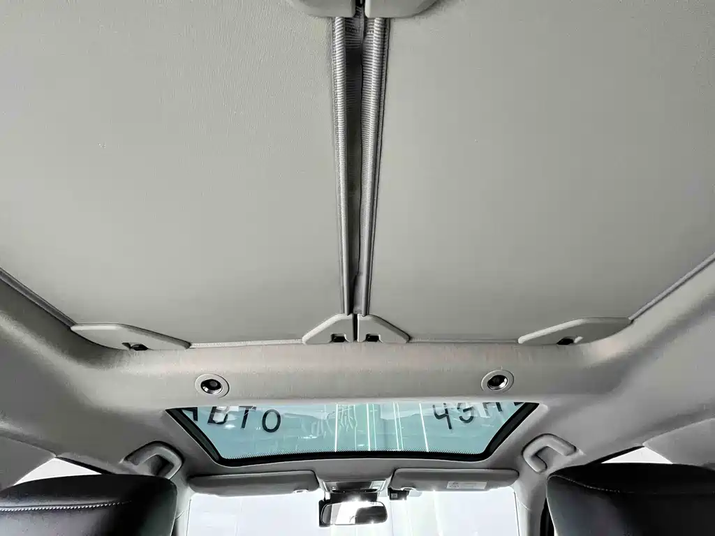 Honda Vezel 2023 — фото 16