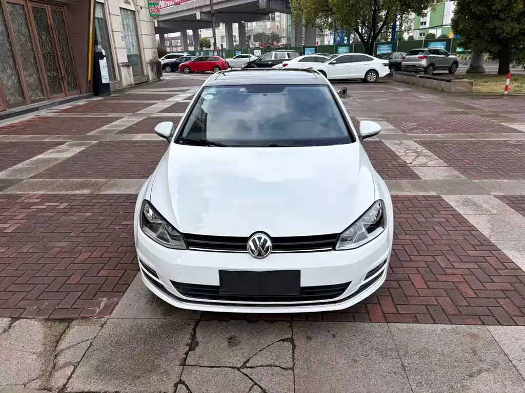 Volkswagen Golf 2014