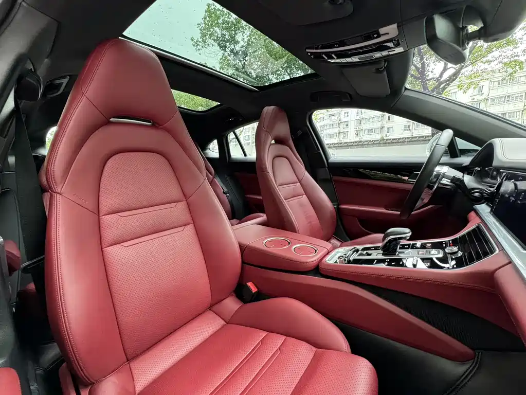 Porsche Panamera 2019 — фото 16