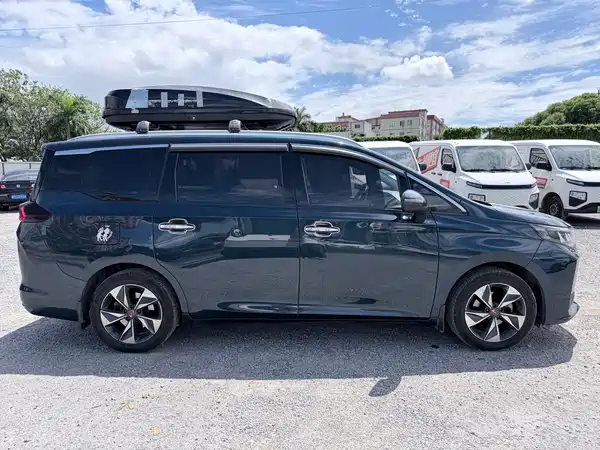 GAC Trumpchi M6 2022