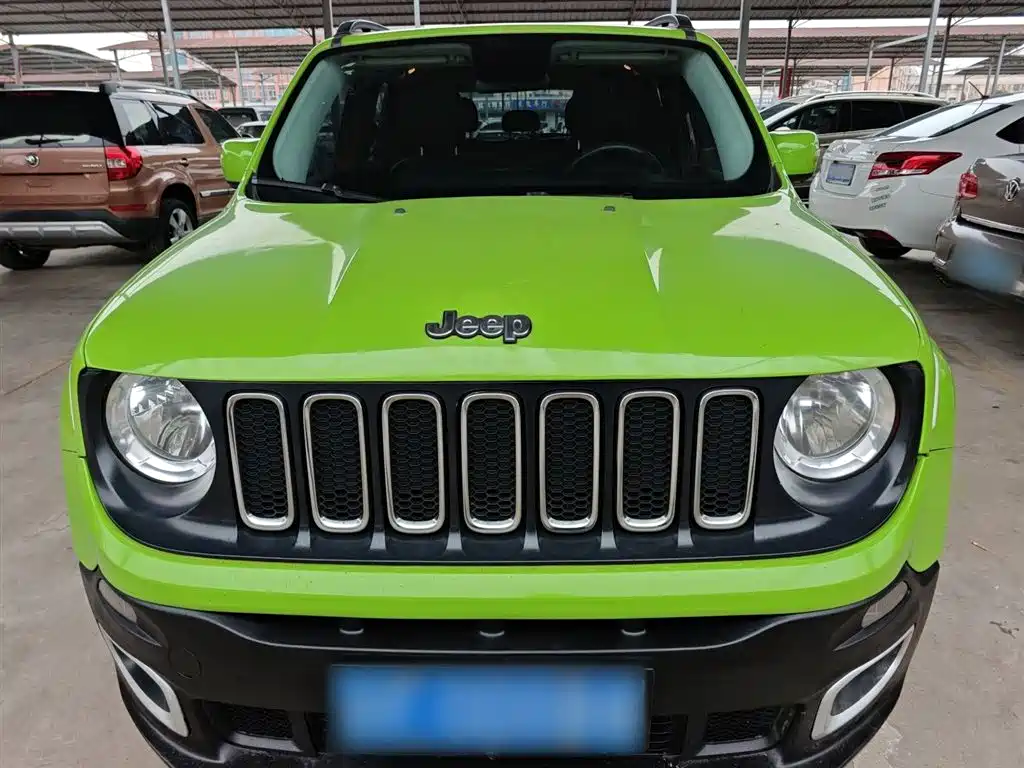 Jeep Renegade 2018 — фото 3