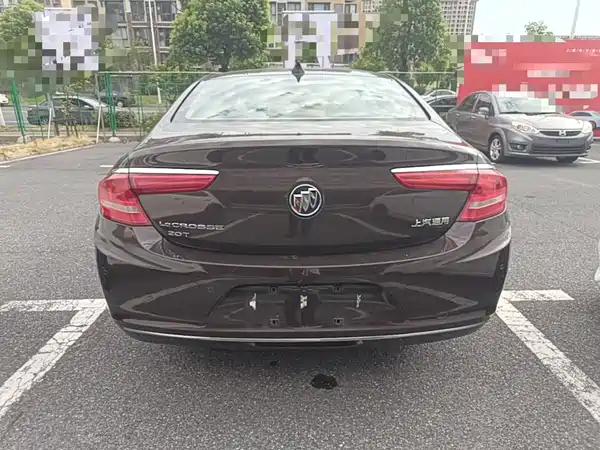 Buick LaCrosse 2018