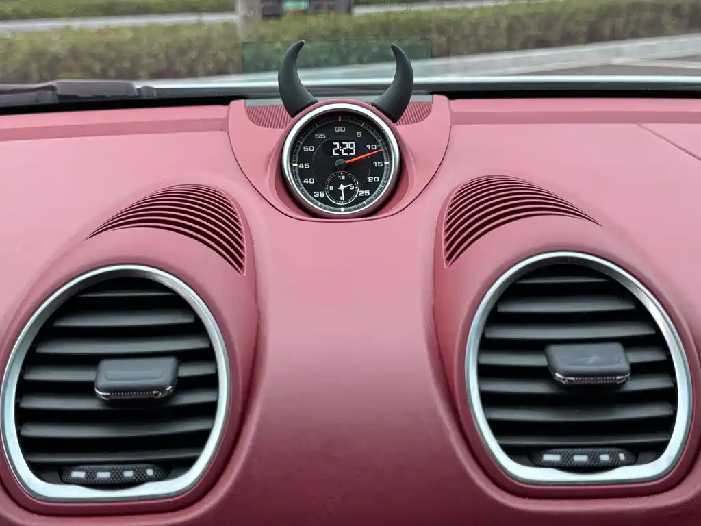Porsche 718 2020 — фото 11