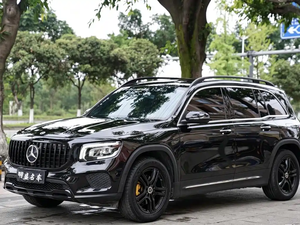 Mercedes-Benz GLB 2021