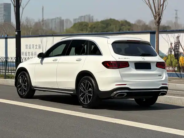 Mercedes-Benz GLC 2021