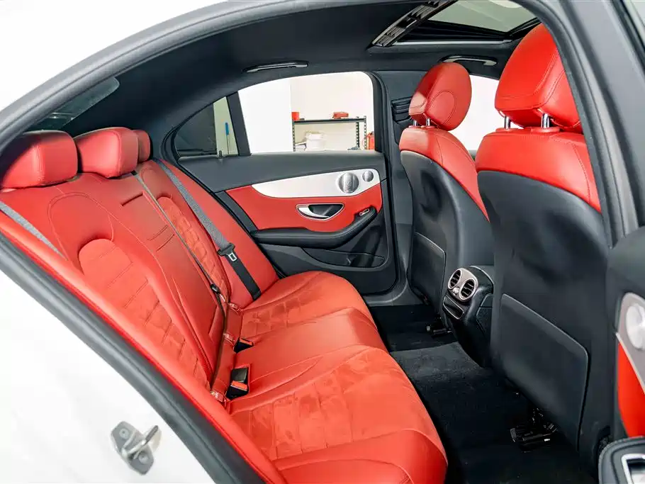 Mercedes-Benz C-Class 2022 — фото 20