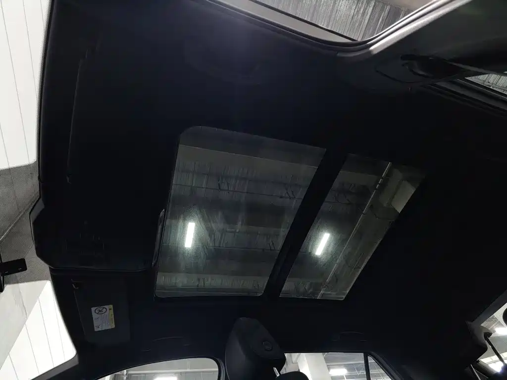 Volkswagen T-Roc 2022 — фото 14