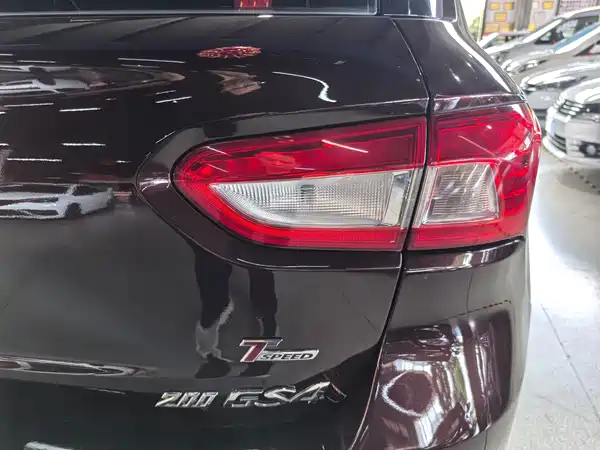 GAC Trumpchi GS4 2017