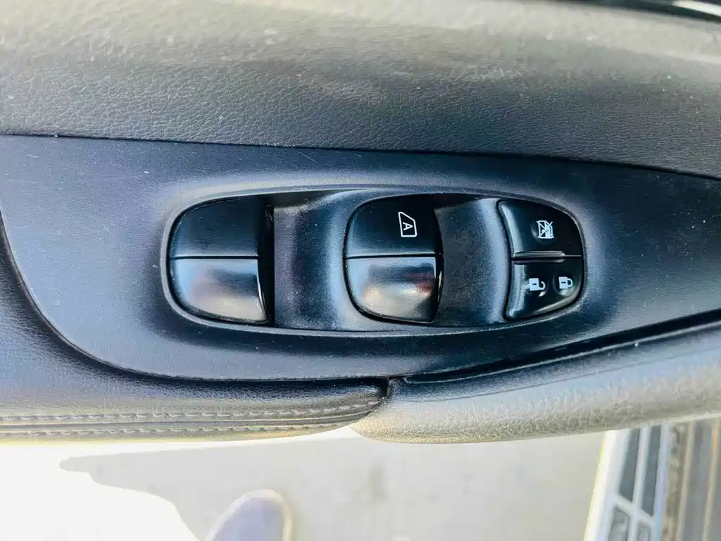 Nissan X-Trail 2019 — фото 14