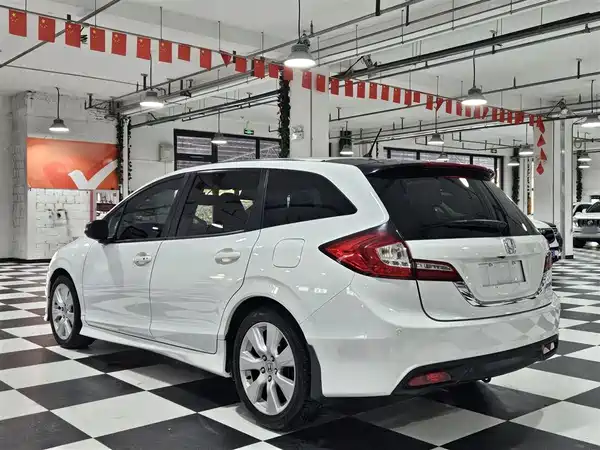 Honda Jade 2014