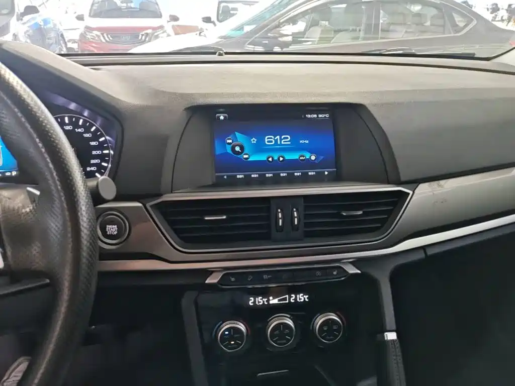 Haval H6 2018 — фото 13