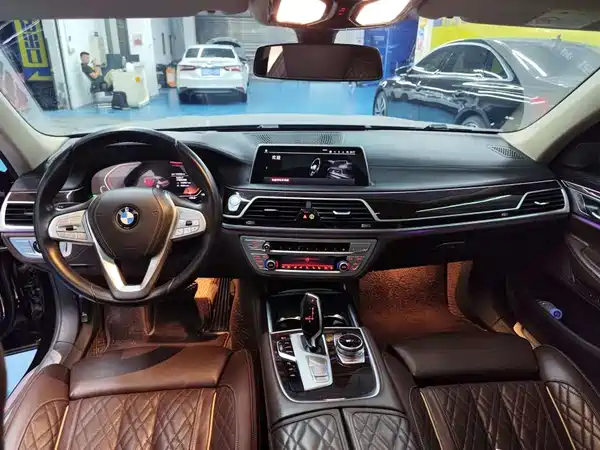 BMW 7 Series 2022