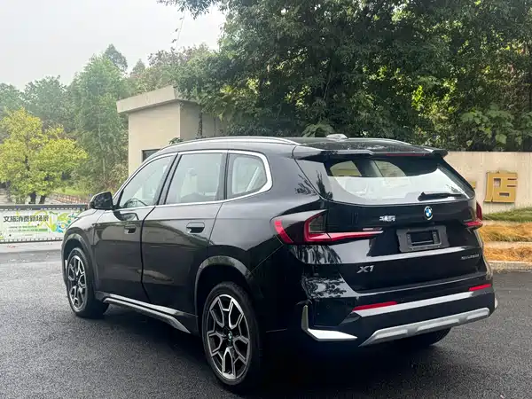 BMW X1 2025