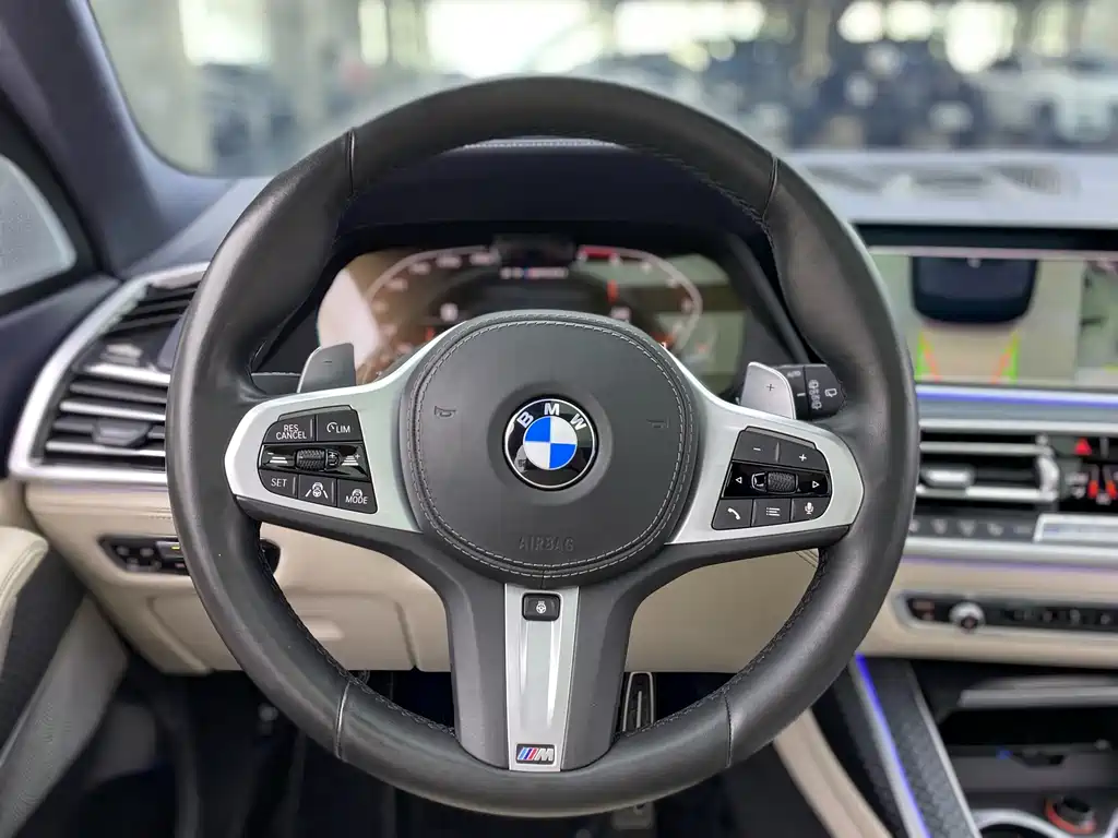 BMW X7 2021 — фото 15