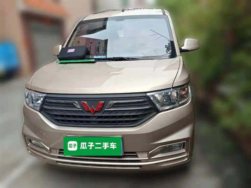 Wuling Hongguang V 2023 — фото 24
