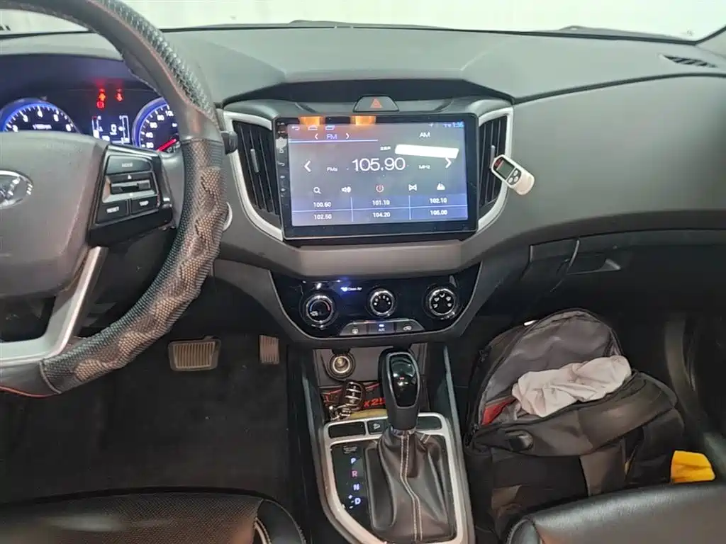 Hyundai ix25 2017 — фото 13