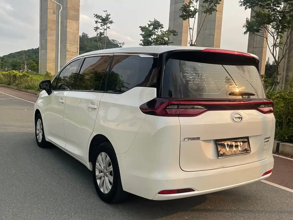 GAC Motor Trumpchi M6 2019 — фото 12